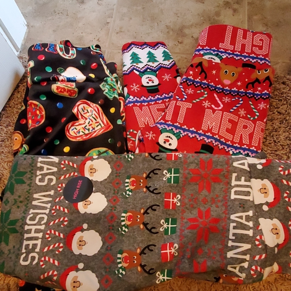 3 pairs of fleece christmas leggings